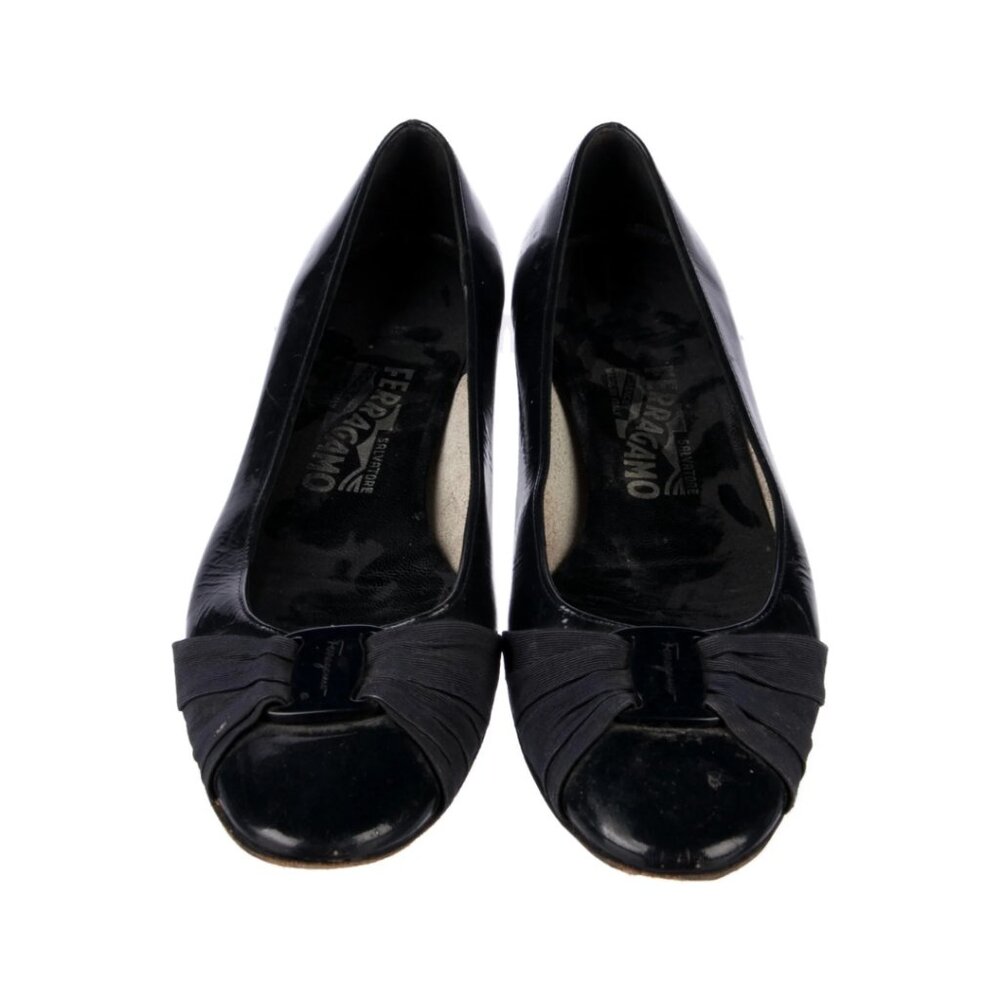 SALVATORE FERRAGAMO Leather Grosgrain Trim Ballet Flats